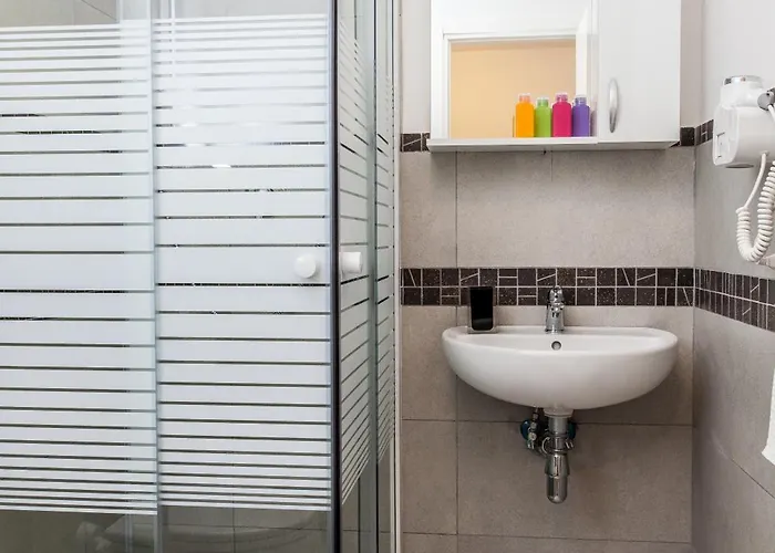 Vatican In Vendégház 4*